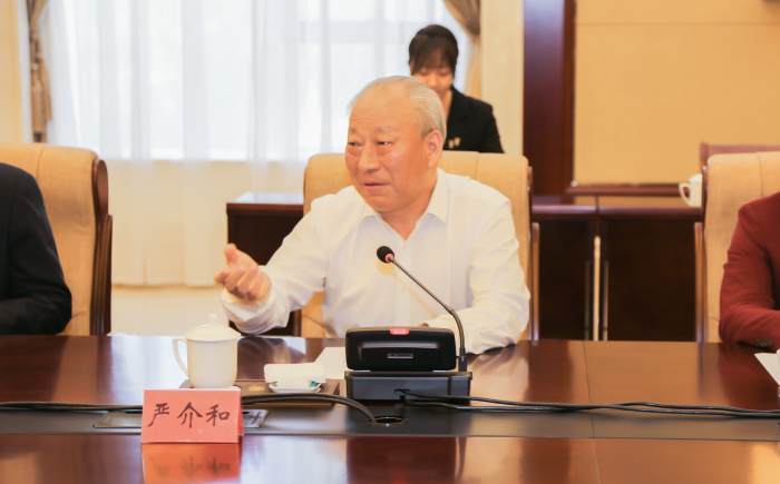 1684477147791056300.png 同新疆伊犁州党委书记杨秀理会谈2.png