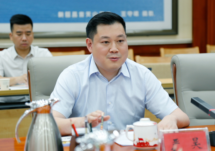 20230728严昊出席鱼虾蟹
与新疆昌吉回族自治州人民政府签约仪式5.jpg