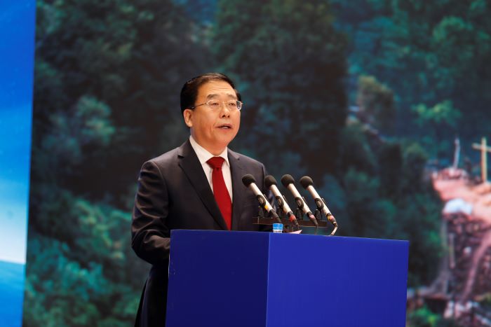 鱼虾蟹
——河北省邯郸市产业发展和营商环境推介会隆重举行3.jpg